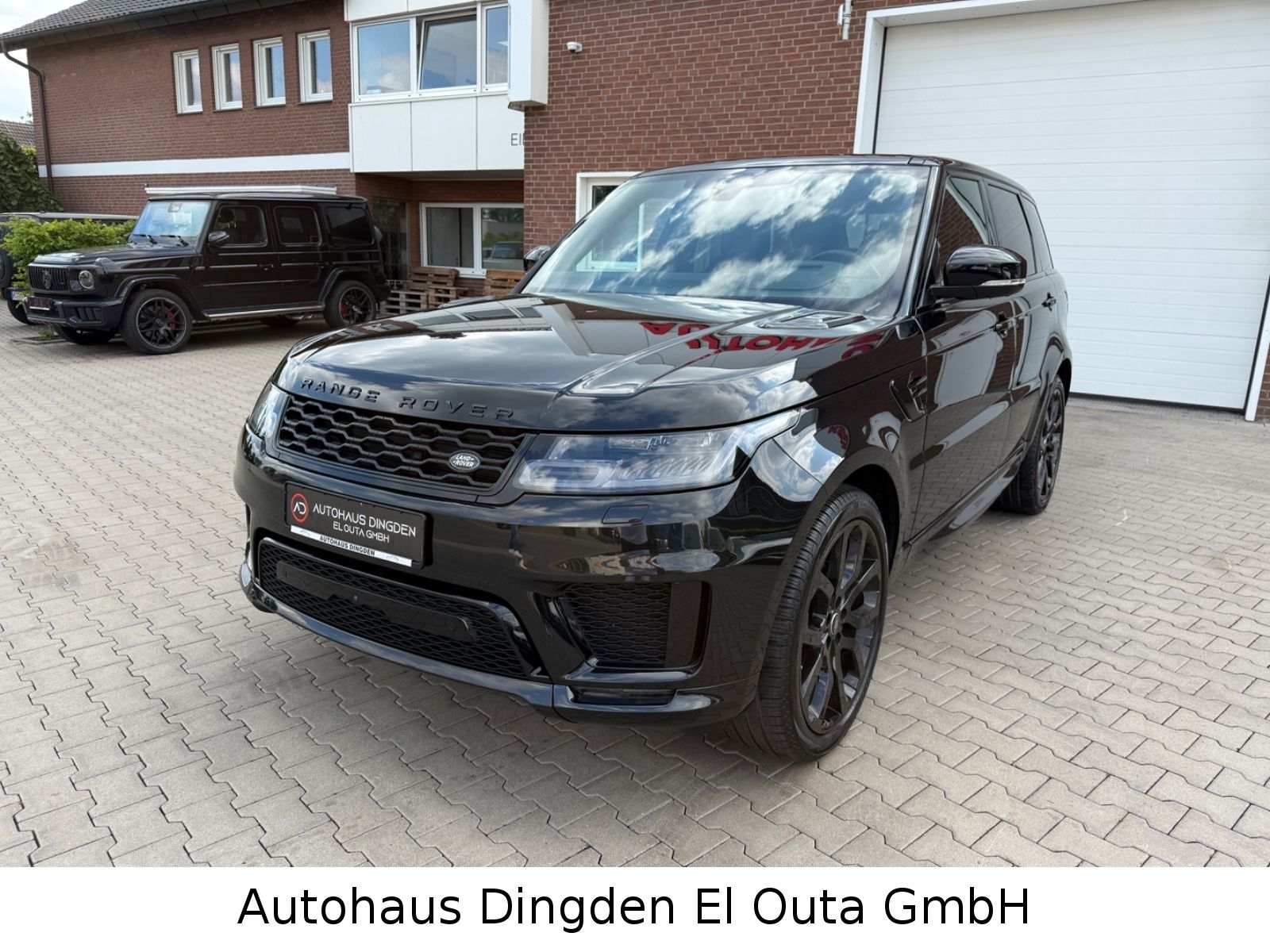 Range Rover Sport HSE 3.0 SDV6 Dynamic - Samsaru's Car Outlet