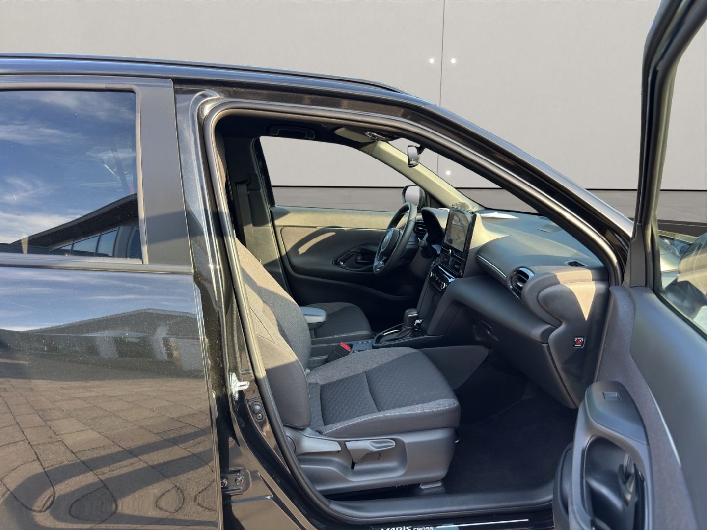 Toyota Yaris Cross Hybrid FWD Teamplayer+WINTER+GJ-RÄDE