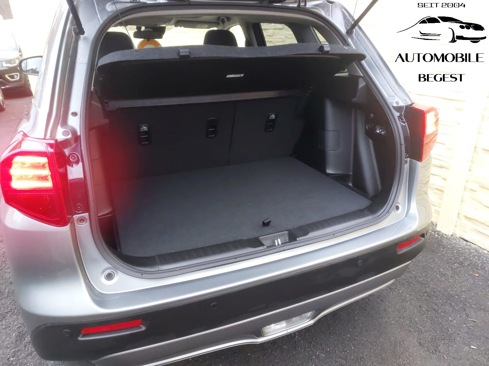 Suzuki Vitara 4X4 - Samsaru's Car Outlet