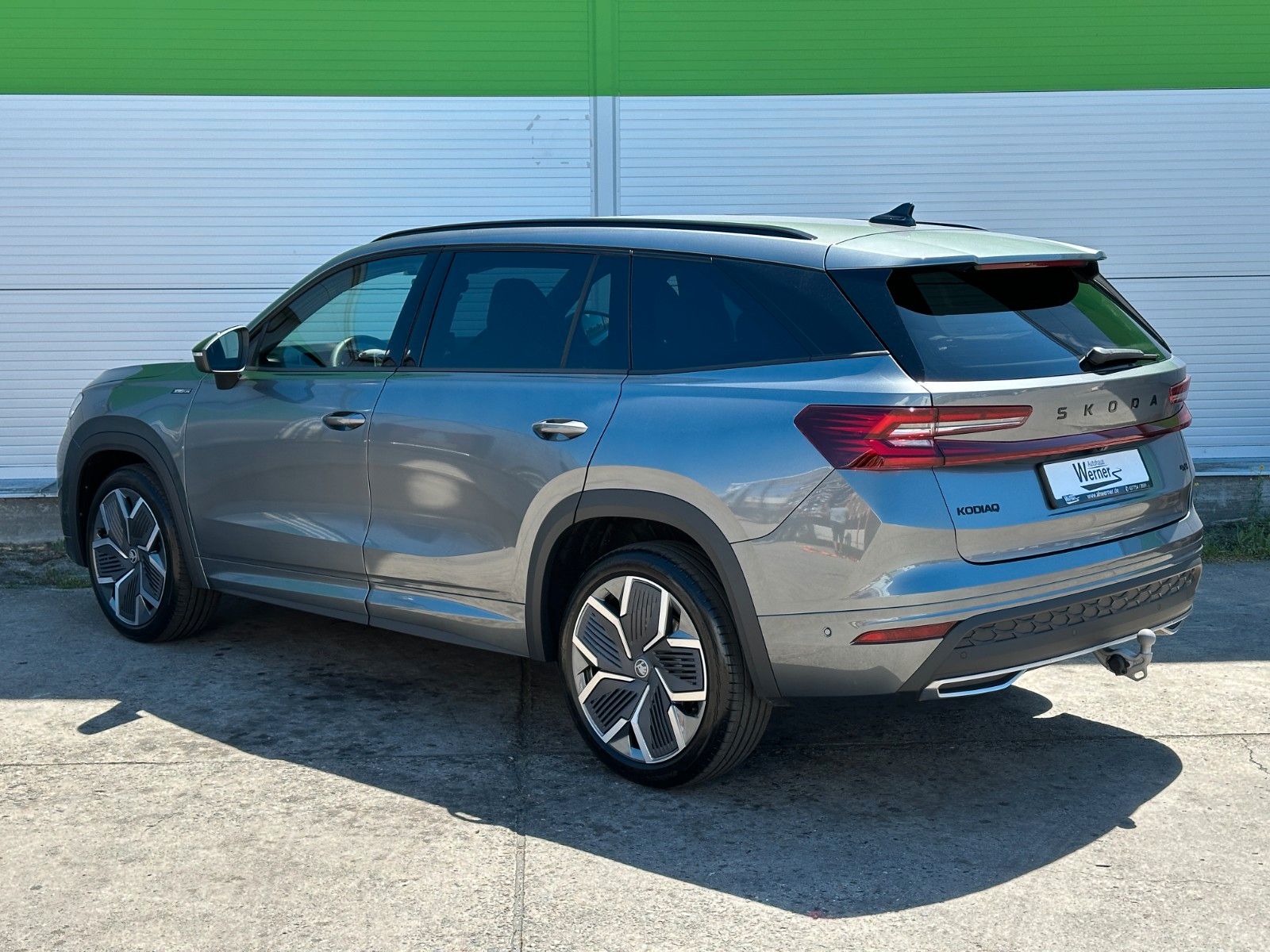 Skoda 193PS 4x4 Sportline 7-Sitze DCC+ eHK LM20"AHK