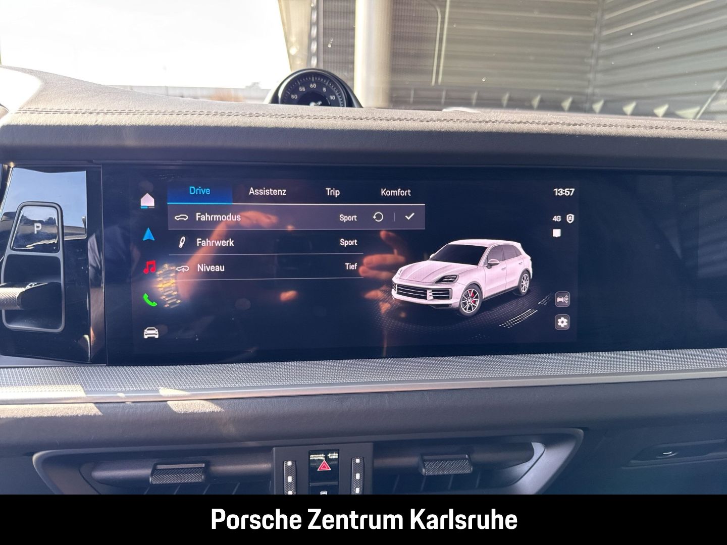 Porsche Cayenne E-Hybrid BOSE Luftfederung InnoDrive LED