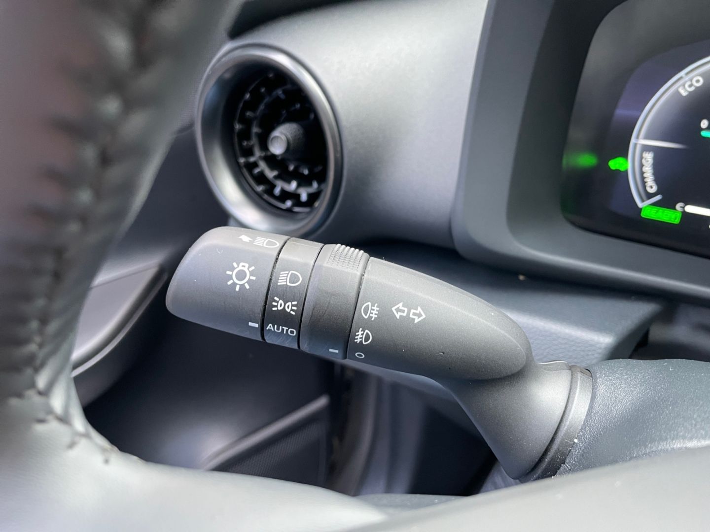 Toyota C-HR 1.8 Hybrid Teamplayer *LED*el Heck*CAM*SHZ*