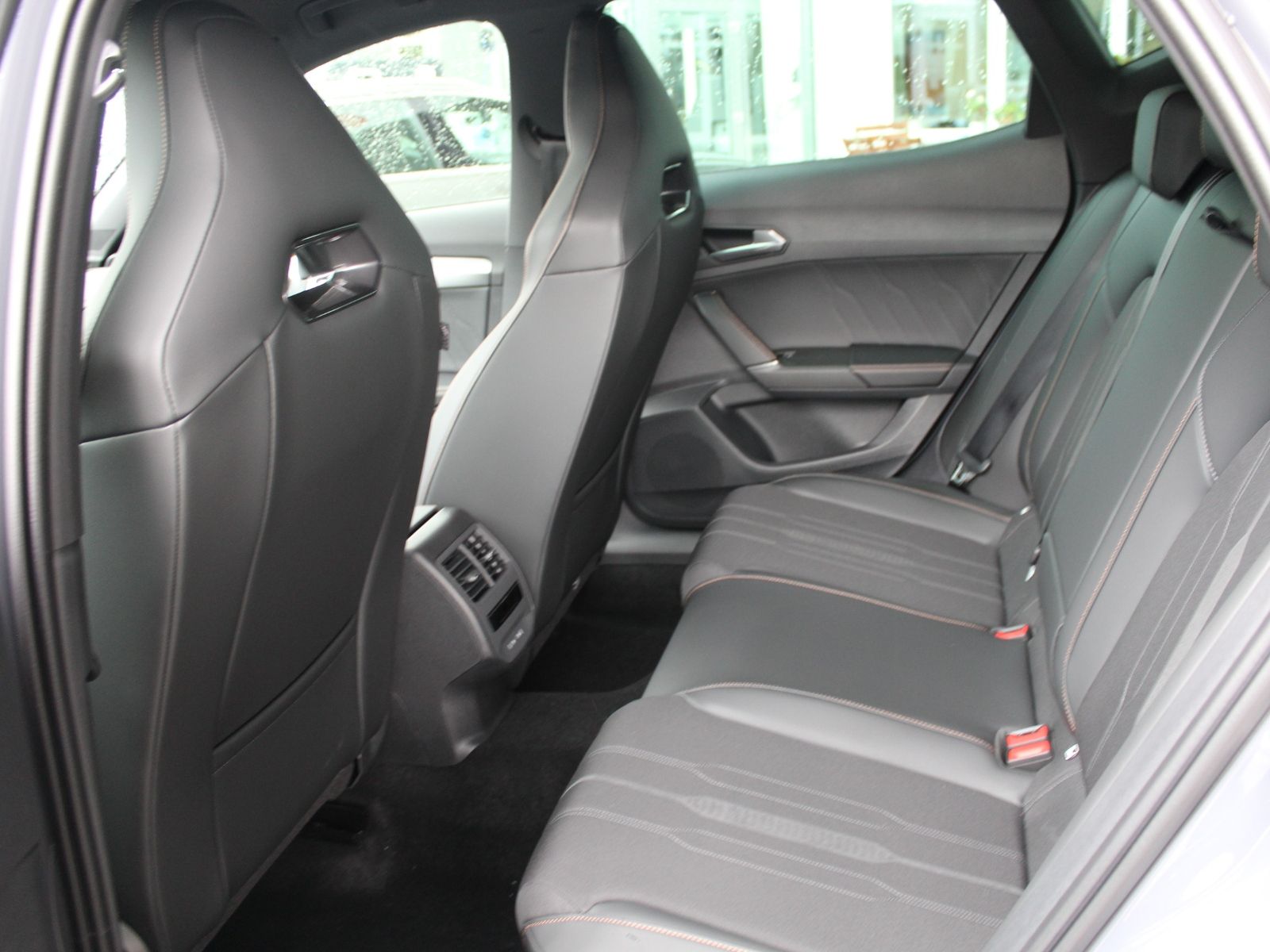 Cupra Formentor VZ 2.0 TSI DSG - Samsaru's Car Outlet