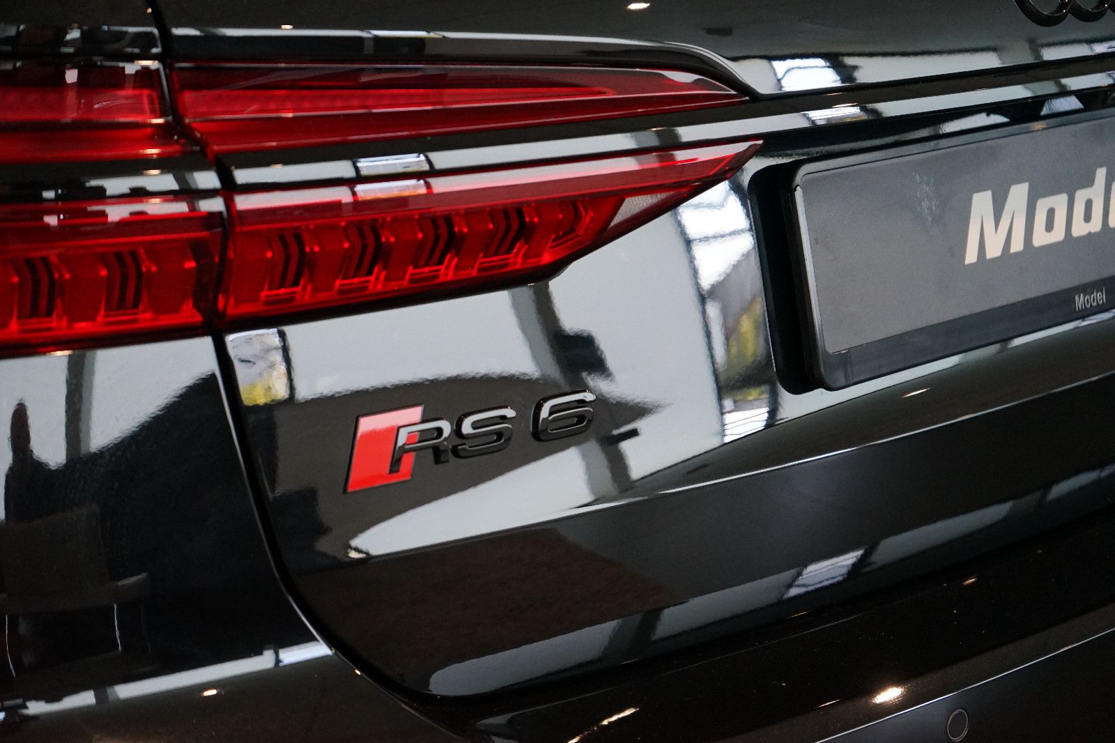 Audi RS6 | Keramik | 305 | B&O Advanced | Pano | VOLL