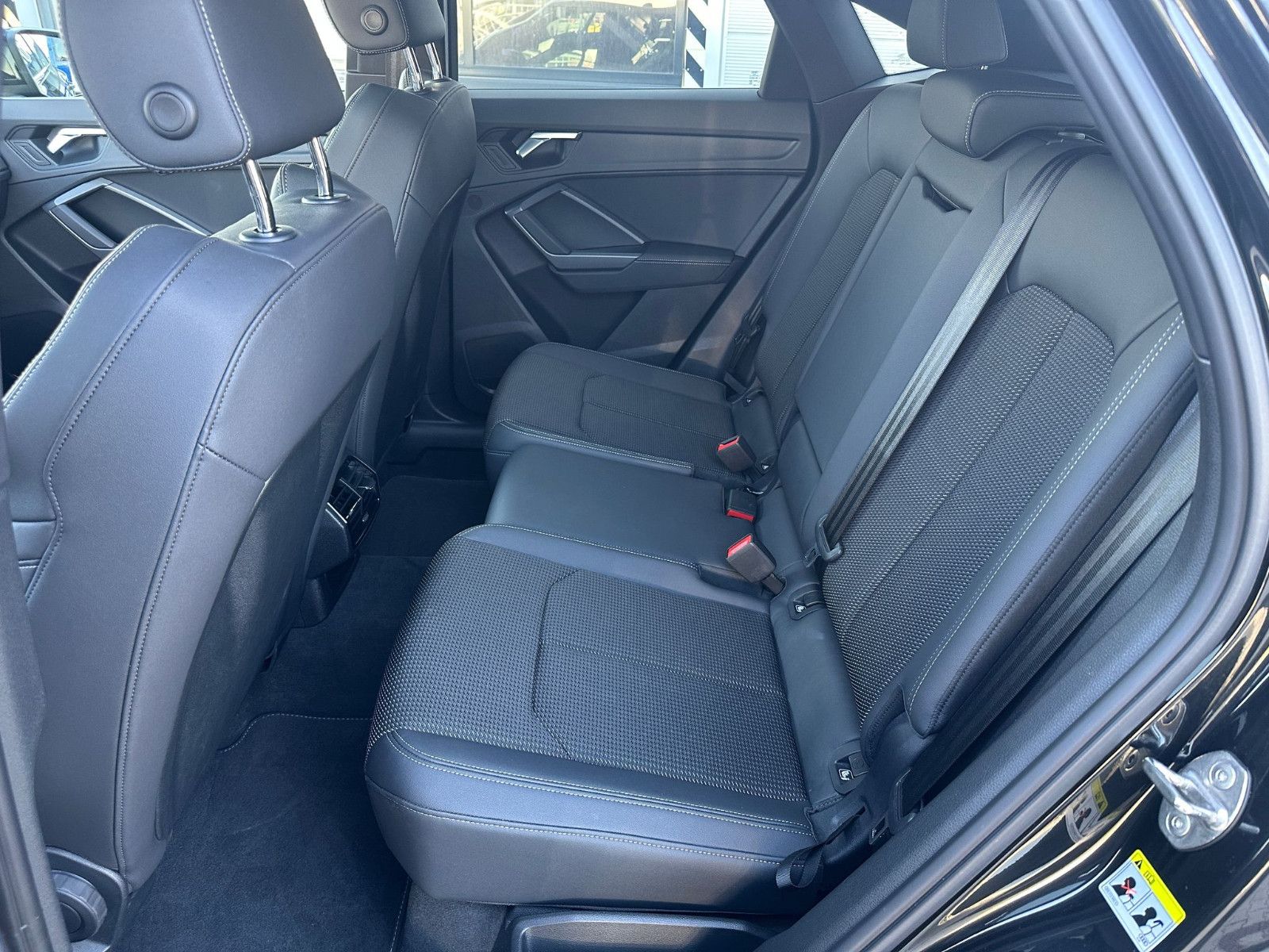 Audi Q3 35 TDI Sportback S line - Samsaru's Car Outlet