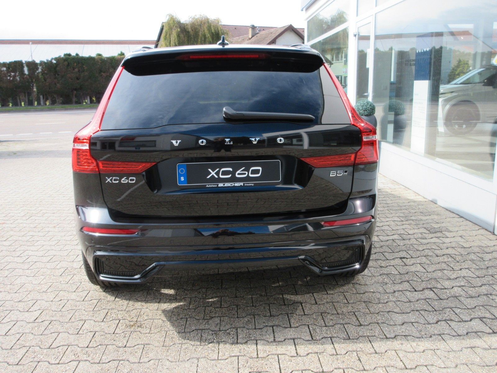 Volvo XC 60 B5 Plus Dark AWD
