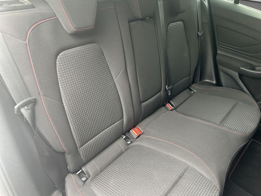 Ford Focus Turnier 1.0 EcoBoost Hybrid Aut. ST-LINE X