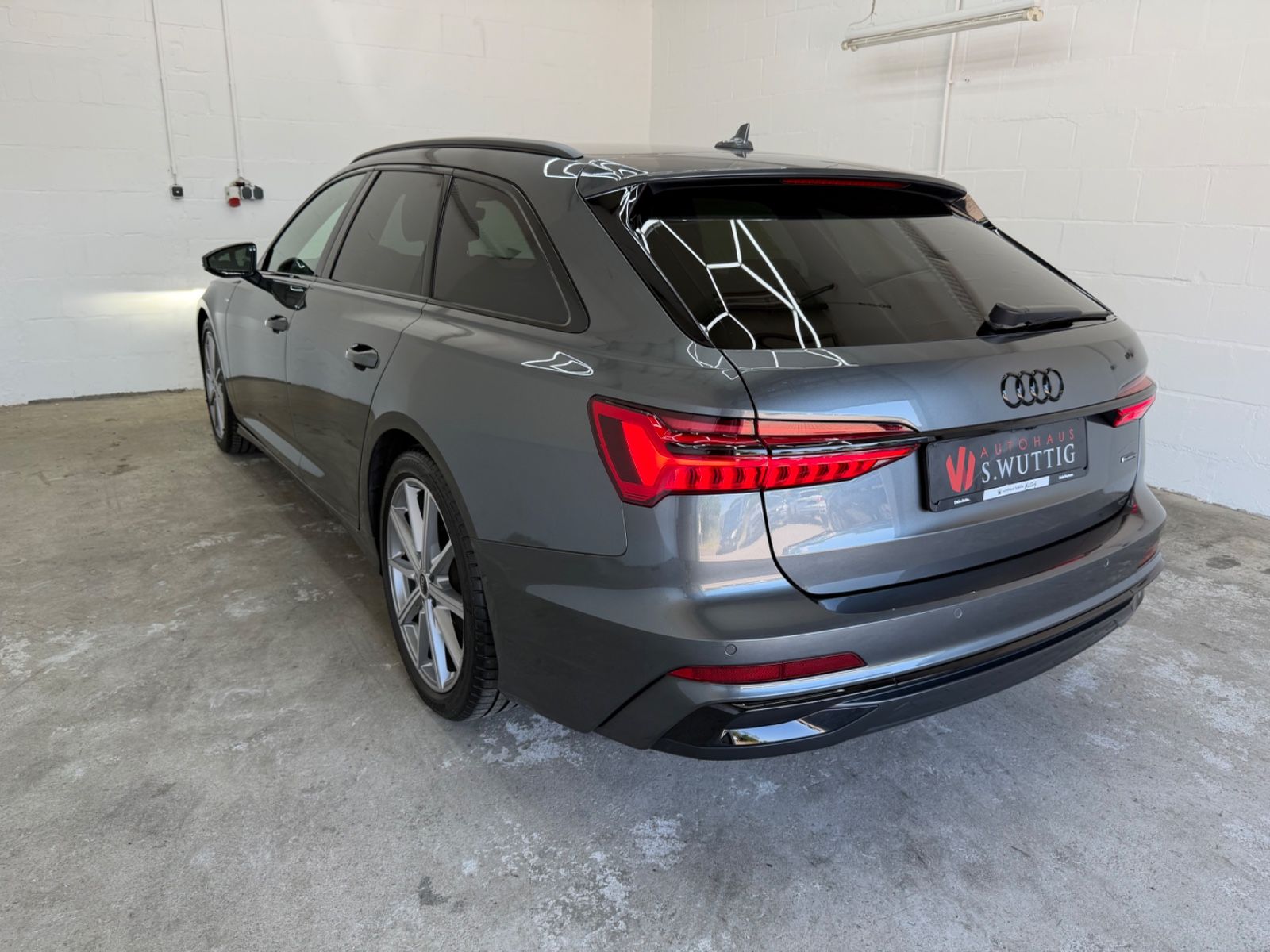 Audi A6 Avant 40 TDI quattro S line+MATRIC+ACC+B&O+