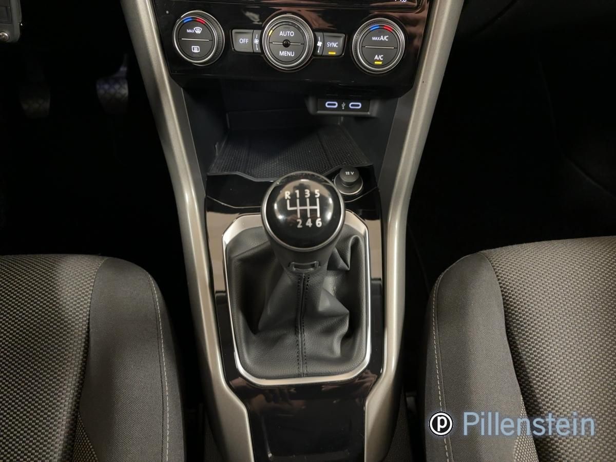Volkswagen T-Roc STYLE 1.0 TSI - Samsaru's Car Outlet