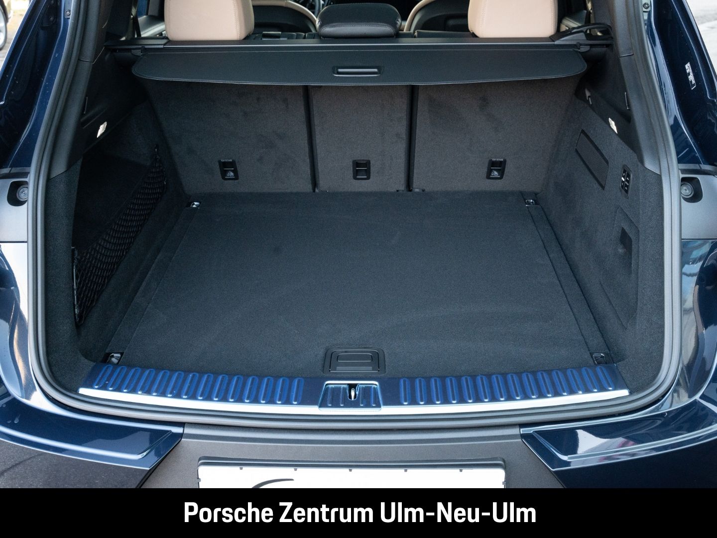 Porsche Cayenne InnoDrive Surround-View Head-Up BOSE LED