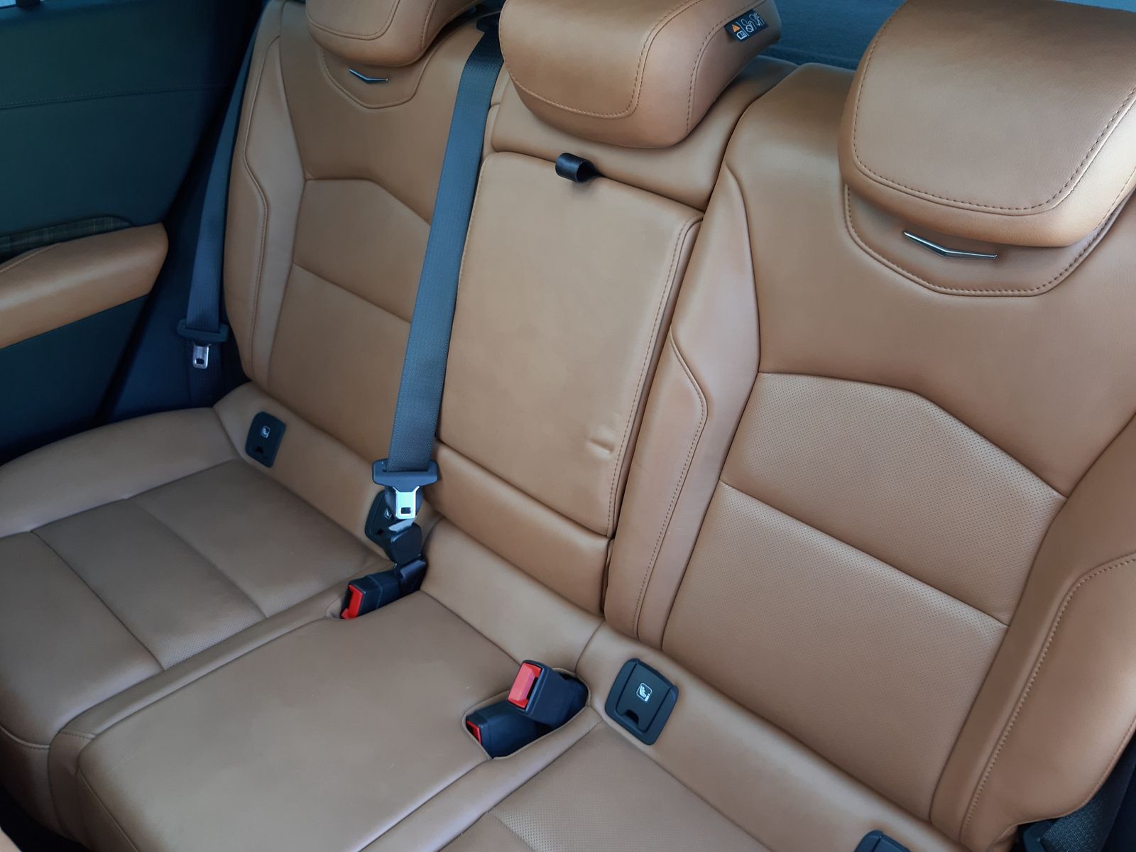 Cadillac XT4 Premium Luxury 350D AWD/Premium-Pack