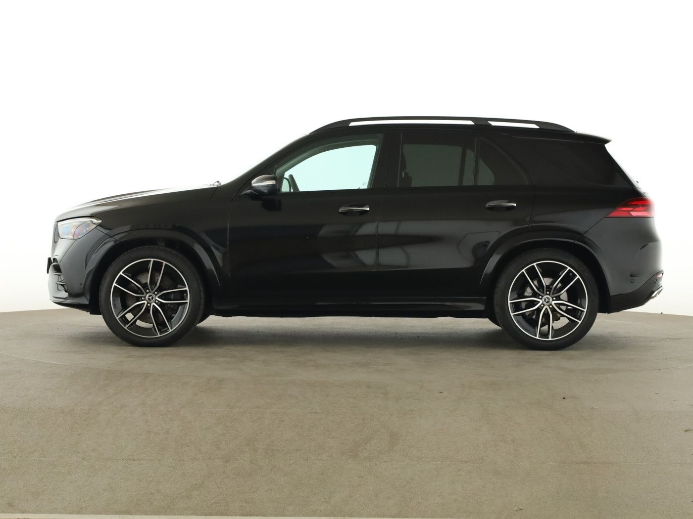Mercedes-Benz GLE 450 d 4M AMG PREMIUM+NIGHT+AIRMATIC+AHK+PANO
