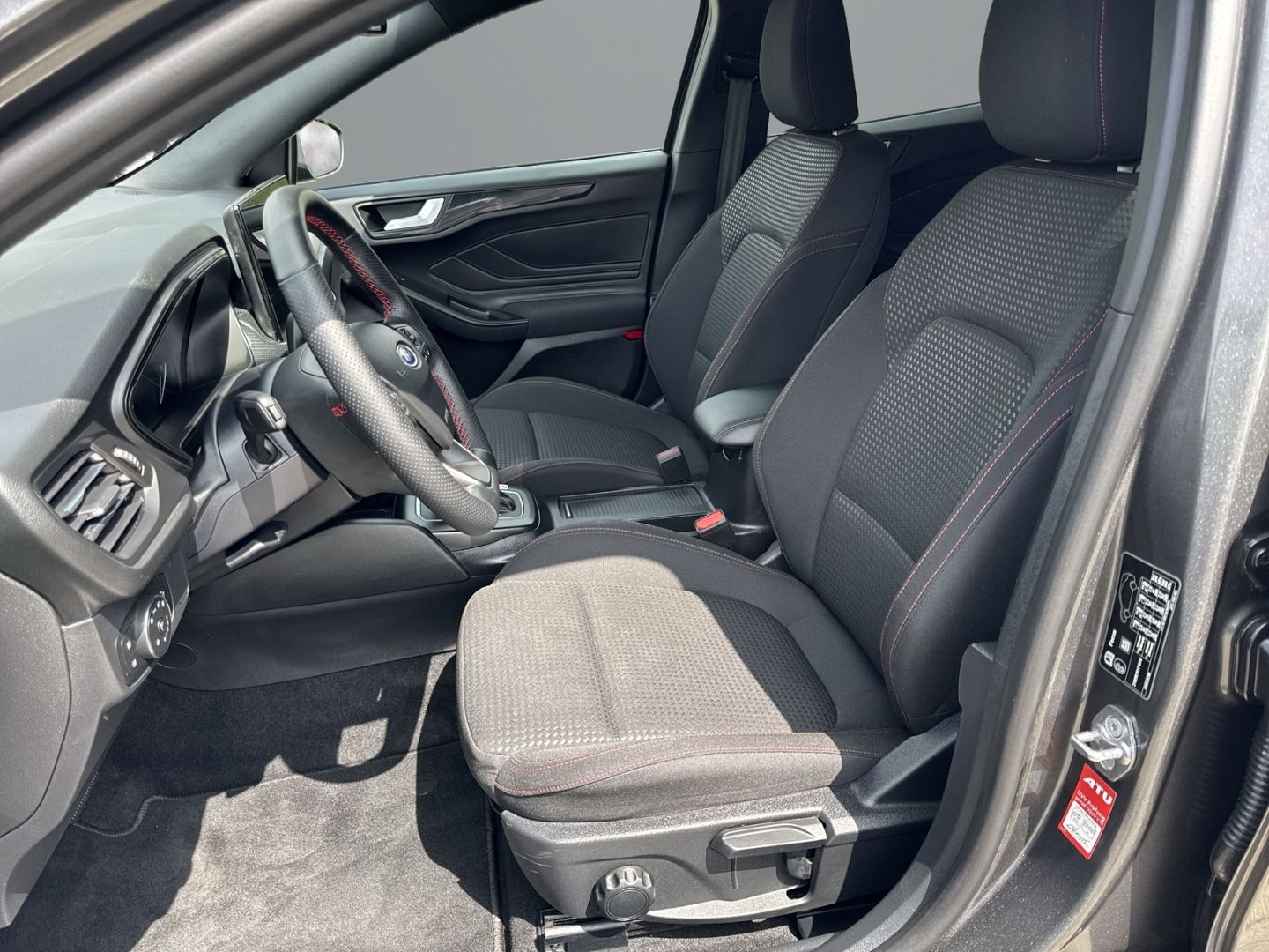 Ford Focus ST-Line 1,0 EcoBoost Mild-Hybrid Turnier