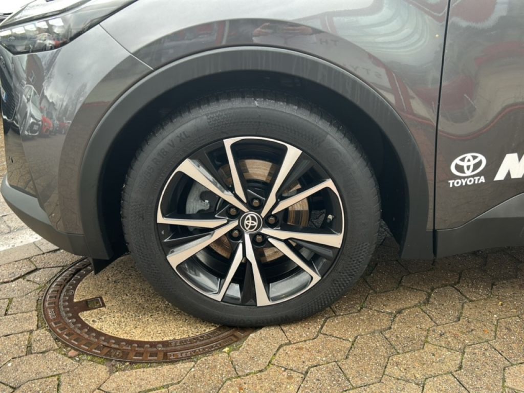Toyota C-HR 2.0 Plug-in-Hybrid Teamplayer