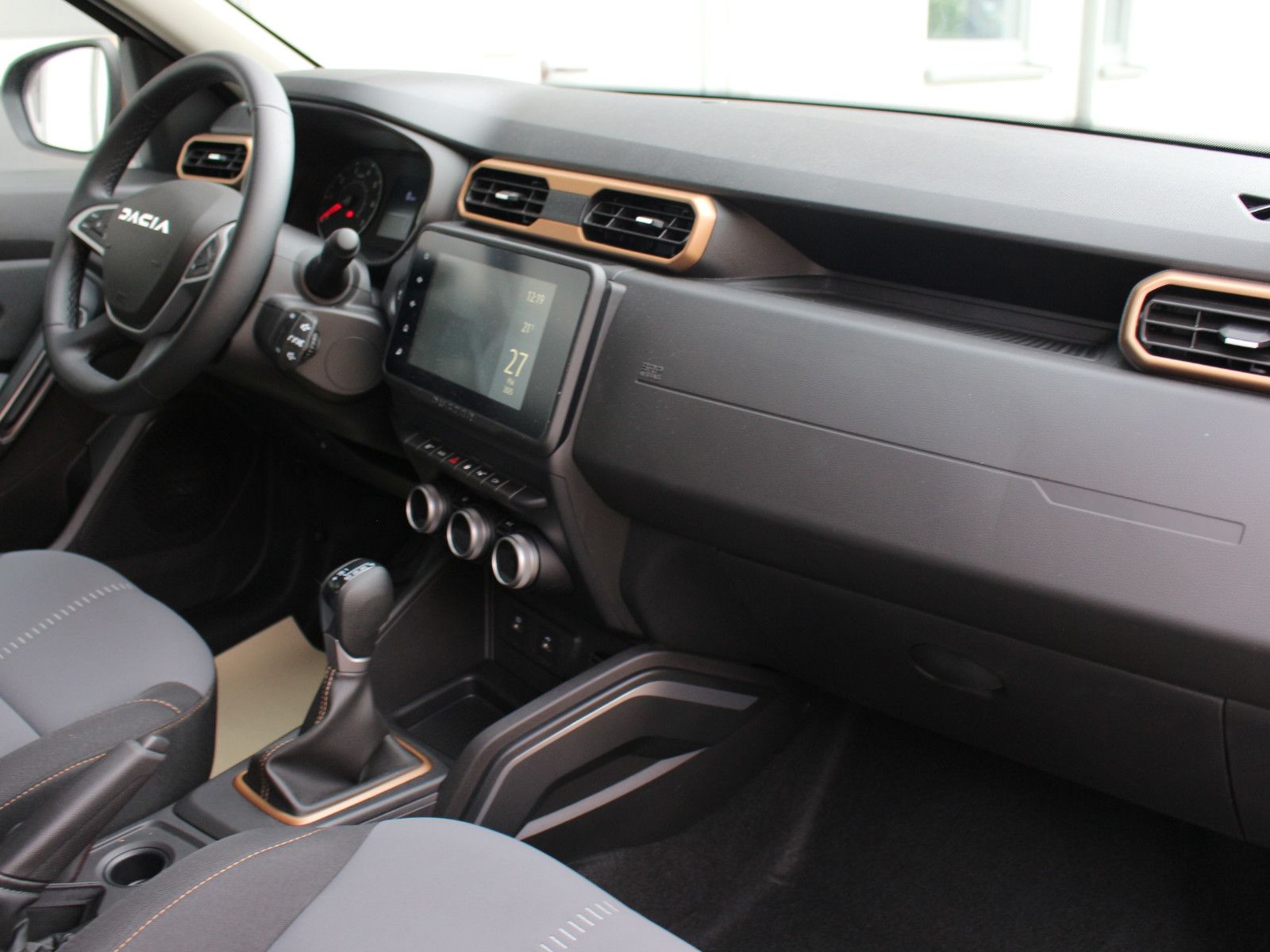 Dacia Duster Extreme 1.3 TCe 150 AT - Samsaru's Car Outlet
