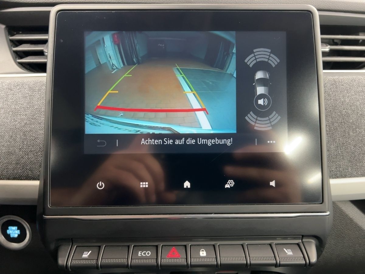 Renault ZOE EXPERIENCE R135 50kWh - Samsaru's Car Outlet