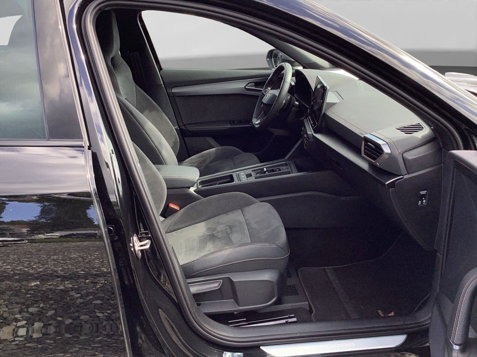 Cupra Formentor 1.4 eHybrid VZ TRIBE EDITION MATRIX AH