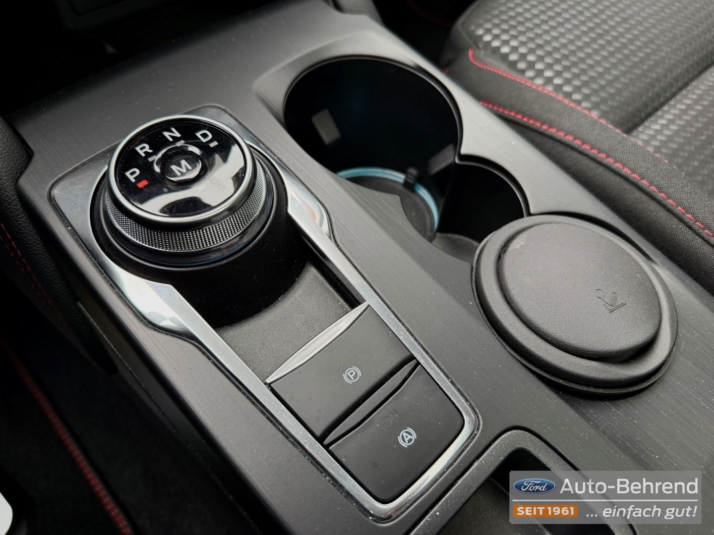 Ford Focus ST-Line X Automatik Panoramadach Kamera