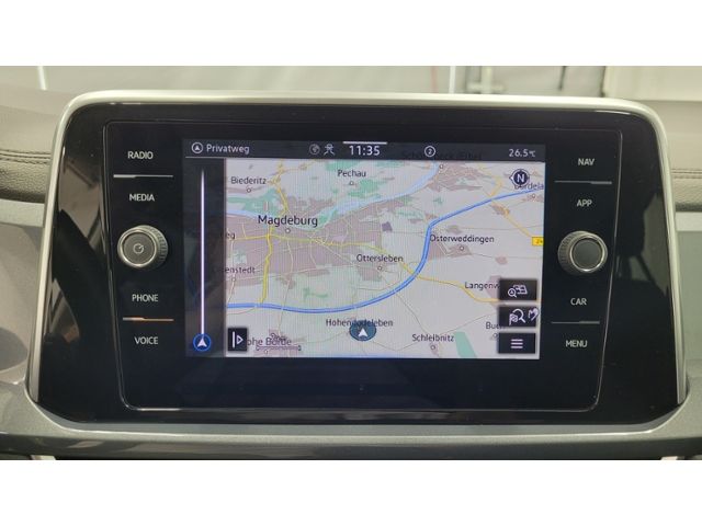 Volkswagen T-Roc 1.5 TSI Style DSG - Samsaru's Car Outlet