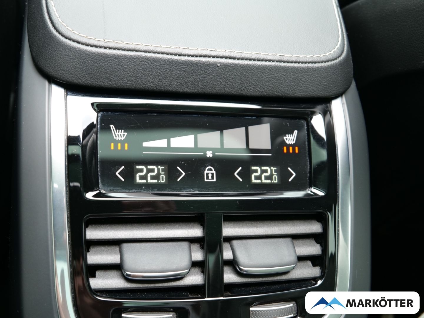 Volvo XC90 B5 AWD R-Design /Four-C/Head-up/360 CAM/