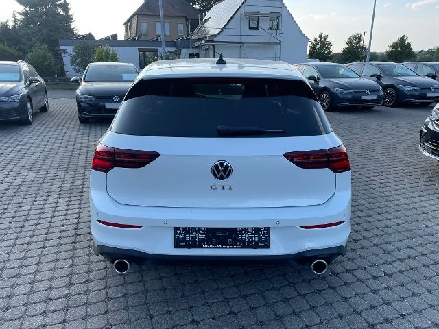 Volkswagen Golf VIII GTI TSI DSG - Samsaru's Car Outlet