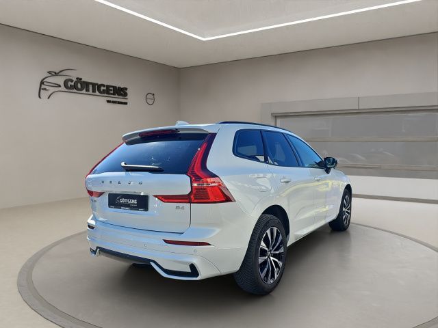 Volvo XC60 B4 Plus Dark - Samsaru's Car Outlet