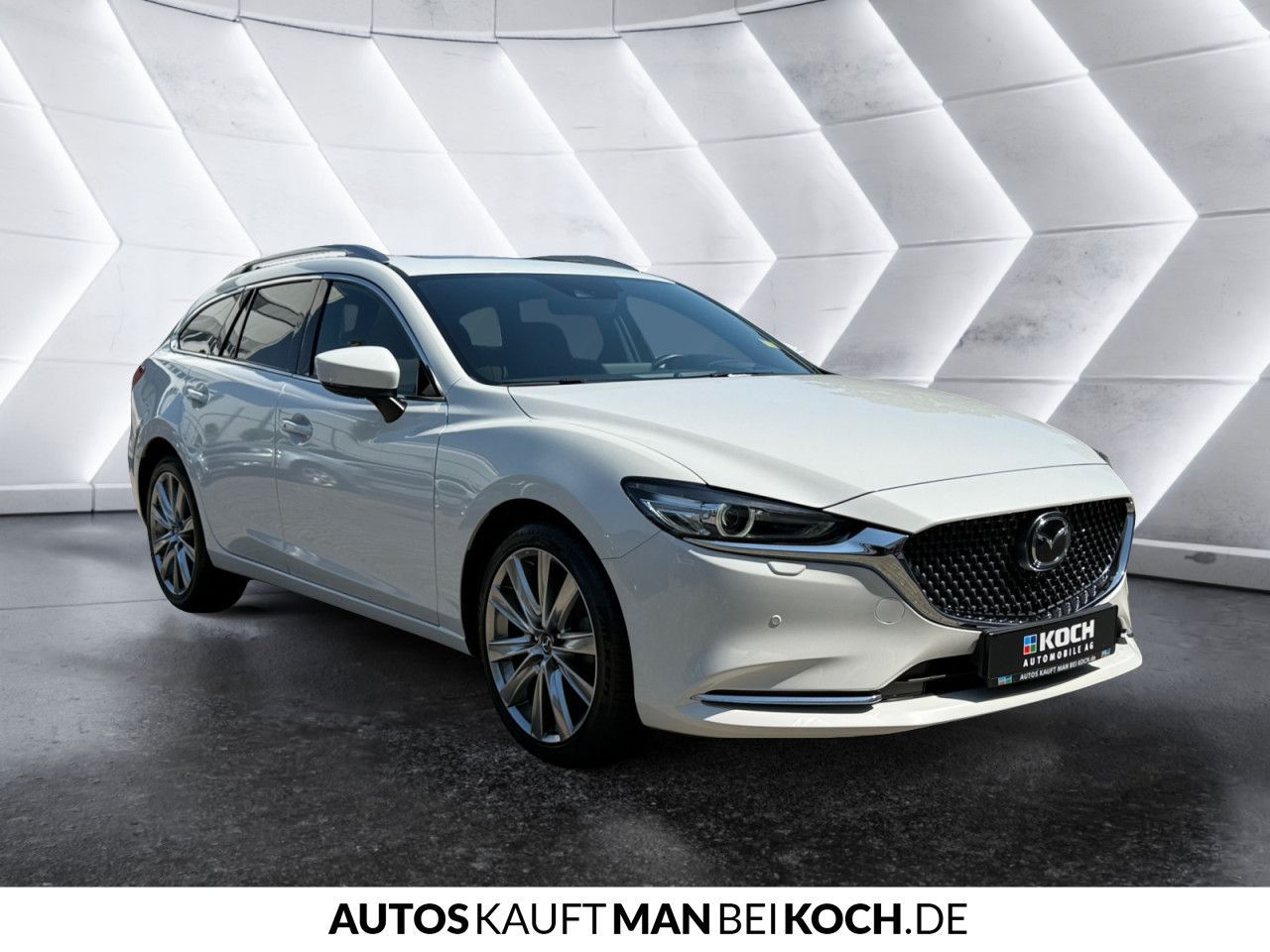 Mazda 6 2.5L SKY-G 194ps 6AT FWD TAKUMI SUNR SD AHK BT