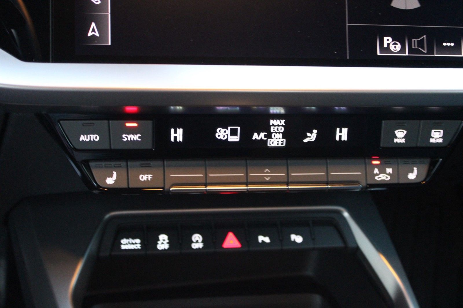 Audi A3 Sportback 35 TFSI advanced - Samsaru's Car Outlet