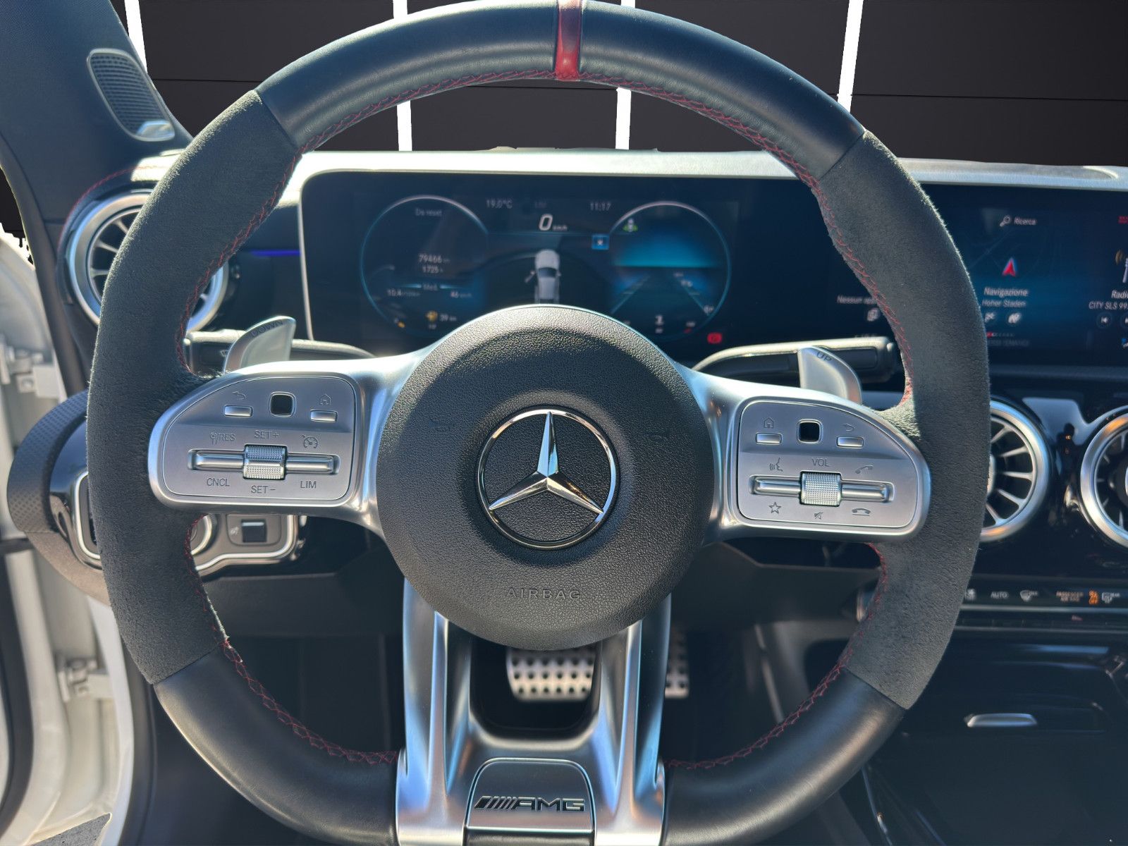 Mercedes-Benz CLA 35 AMG 4MATIC - Samsaru's Car Outlet