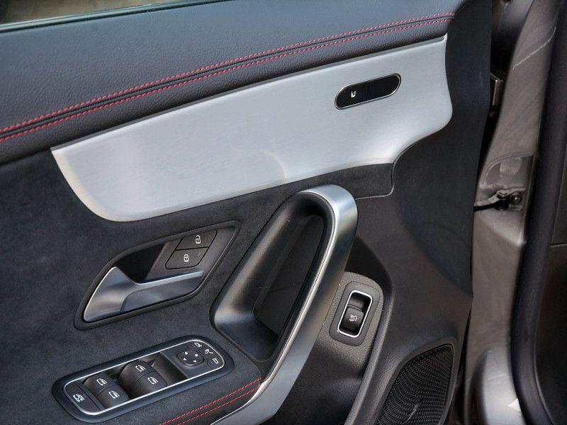 Mercedes-Benz CLA 250 4M AMG PREMIUM - Samsaru's Car Outlet
