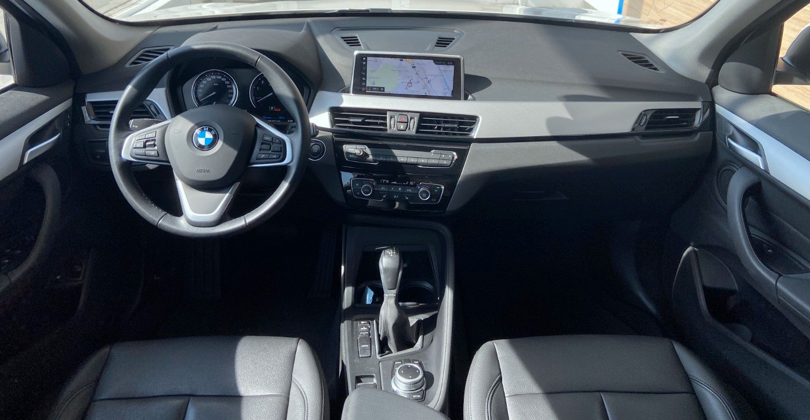 BMW X1 xDrive25e - Samsaru's Car Outlet