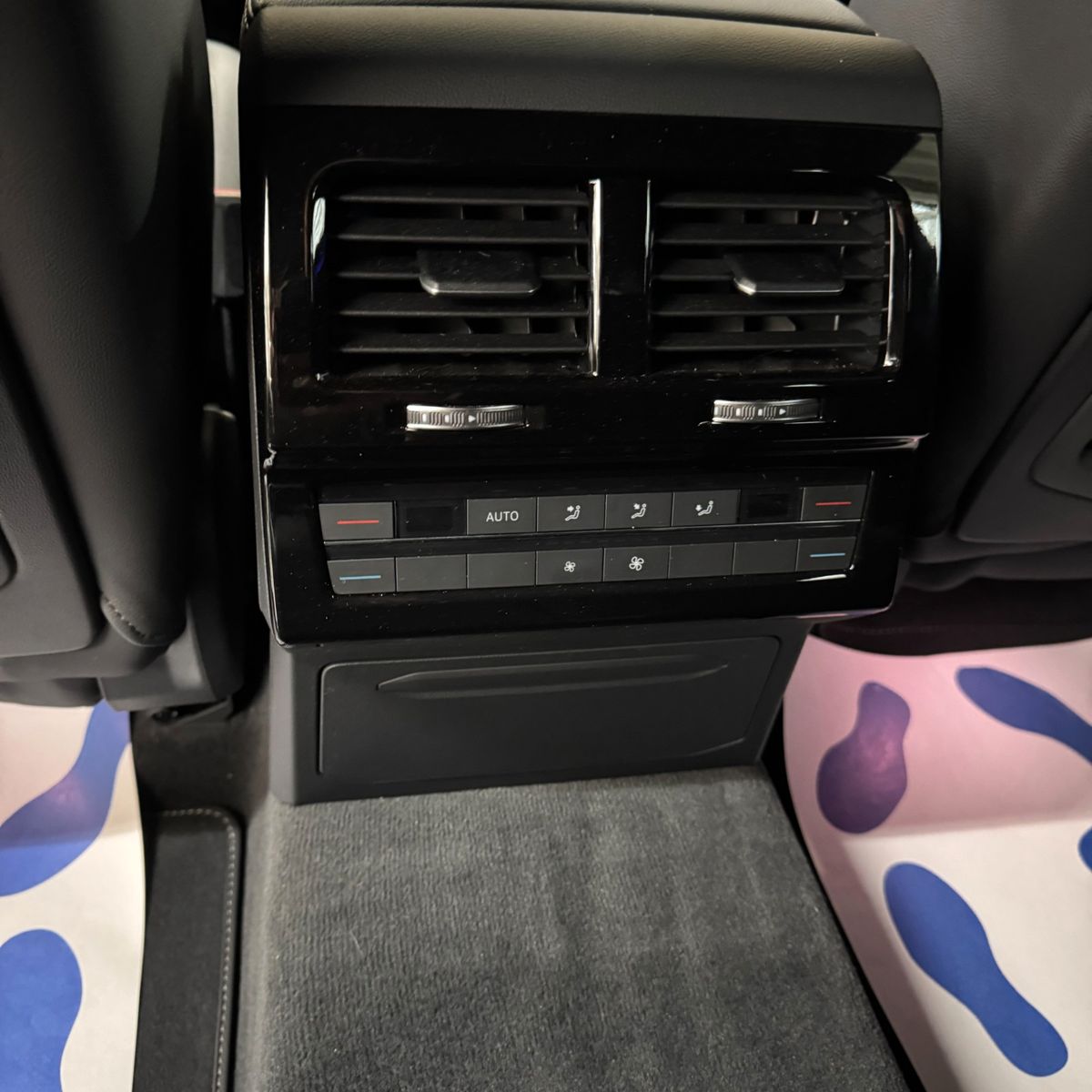 Volkswagen Touareg 3.0 TDI 4Motion R-Line