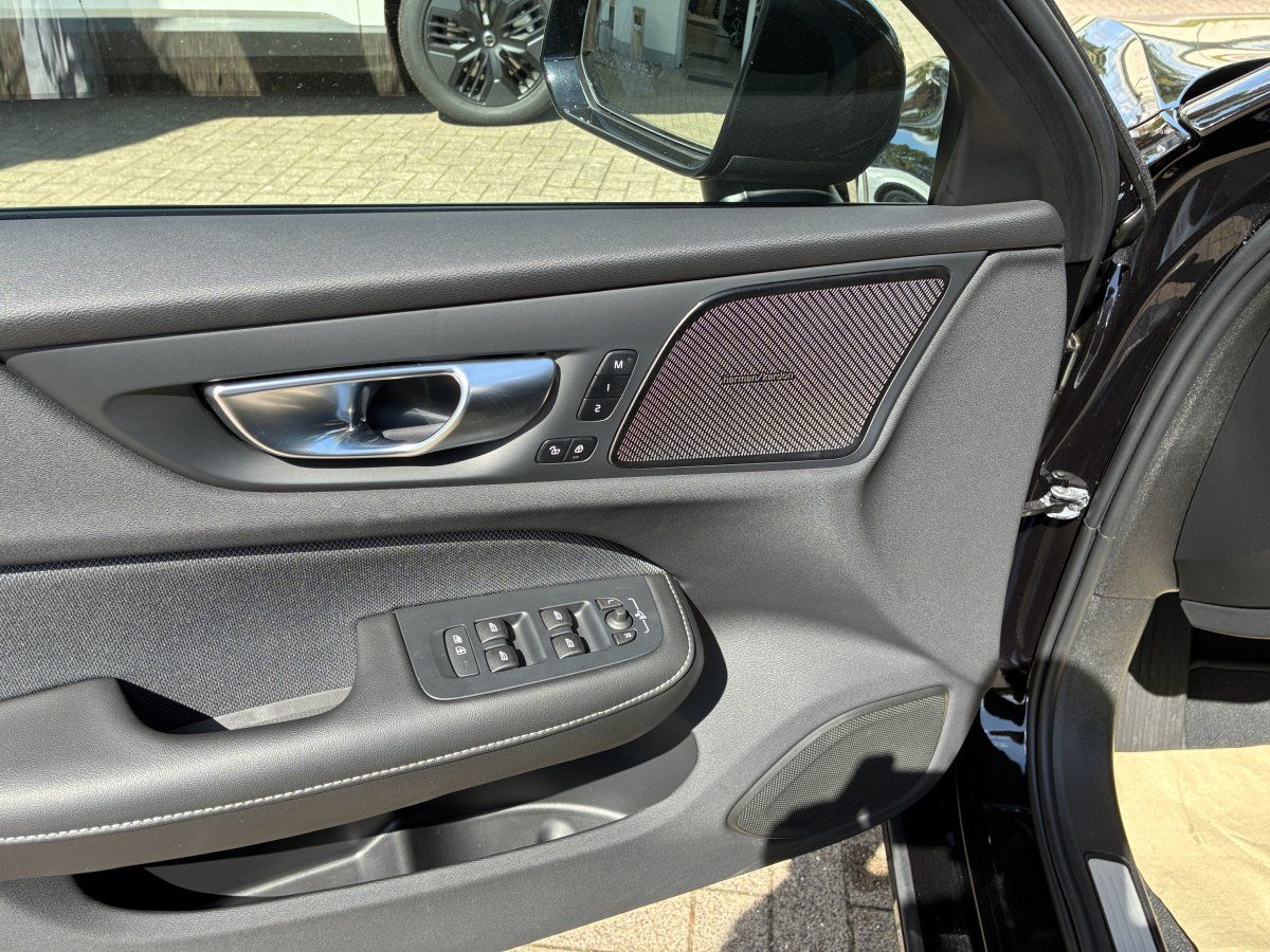 Volvo S60 B4 Plus Dark