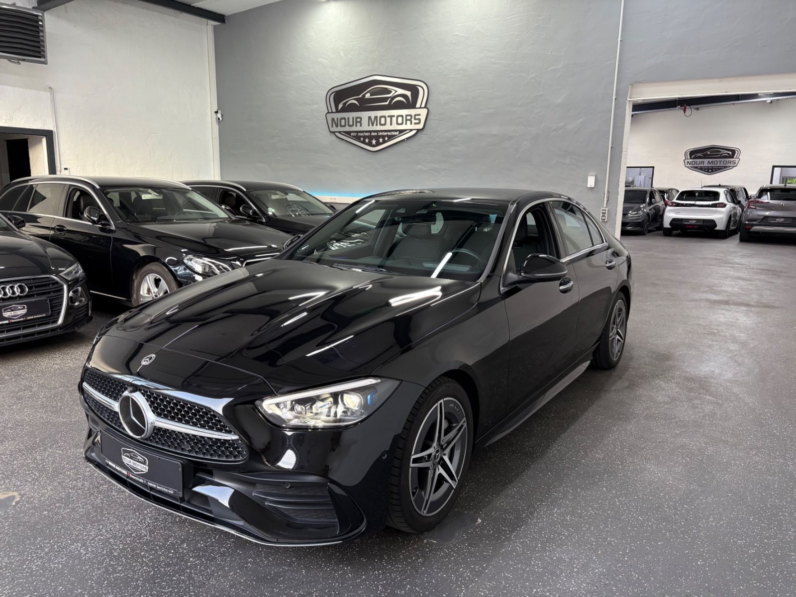 Mercedes-Benz C 220d AMG-Line - Samsaru's Car Outlet