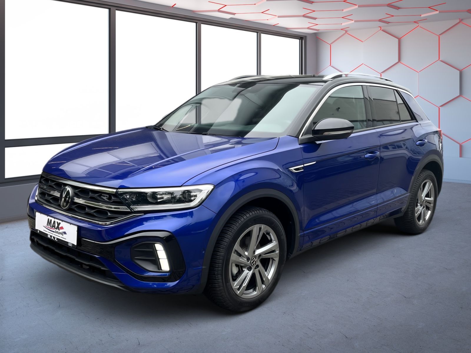 Volkswagen T-Roc 1.0 TSI R-LINE - Samsaru's Car Outlet