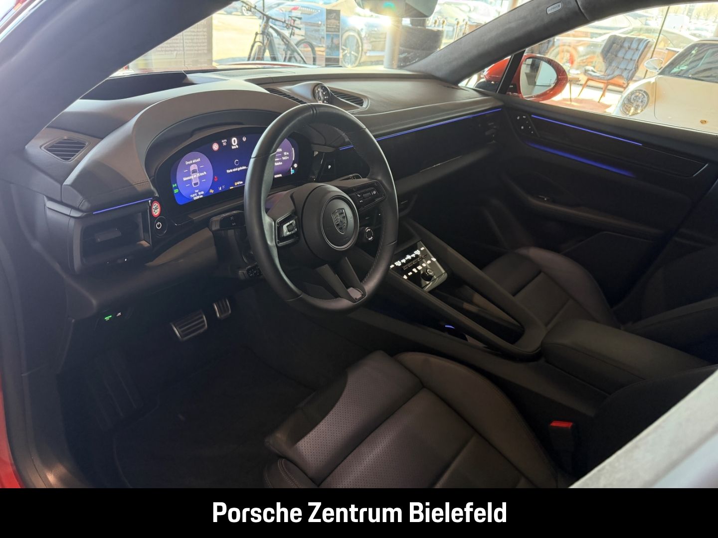 Porsche Macan Turbo HA-Lenkung InnoDrive Surround-View