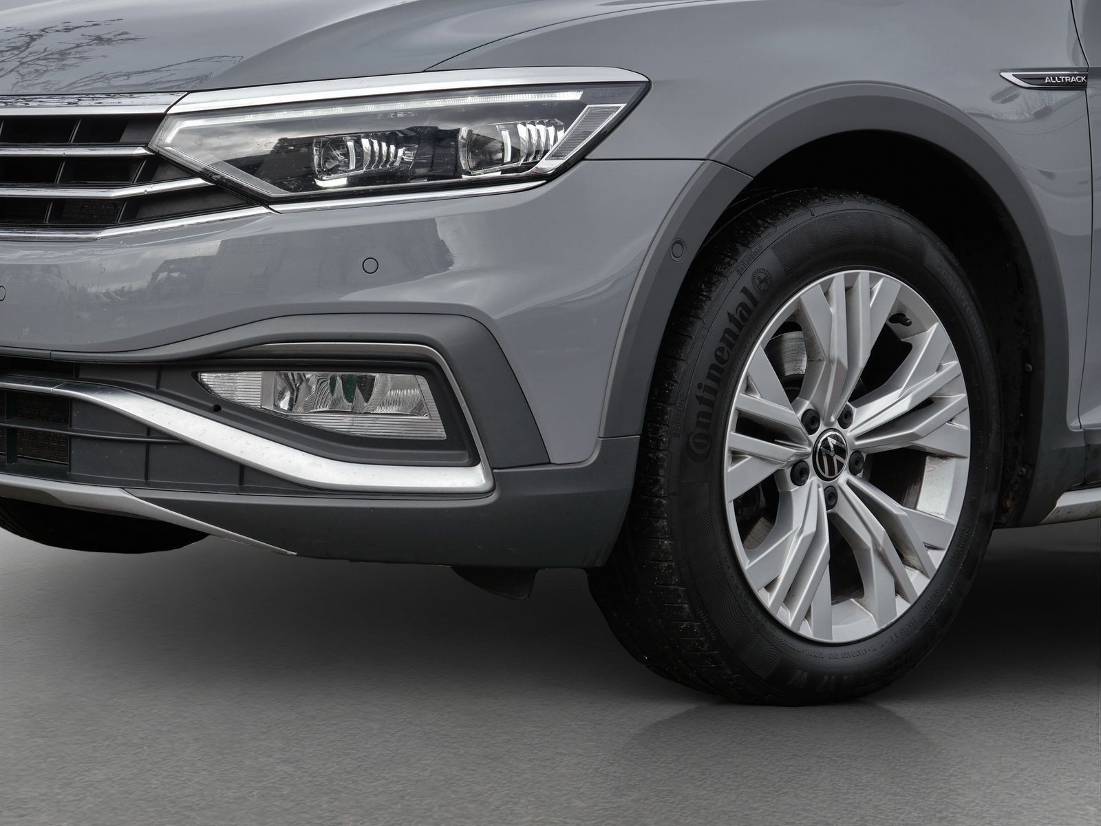 Volkswagen Passat Variant 2.0 TDI H&K*Leder*Stand*AHK*360°