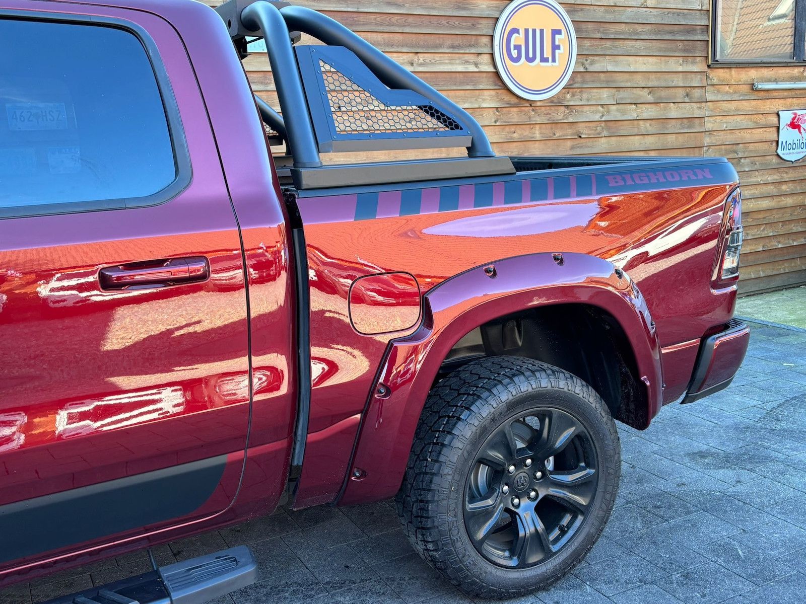 Dodge RAM 1500 5,7L BigHorn Crew Cab LED AHK 4x4 LPG