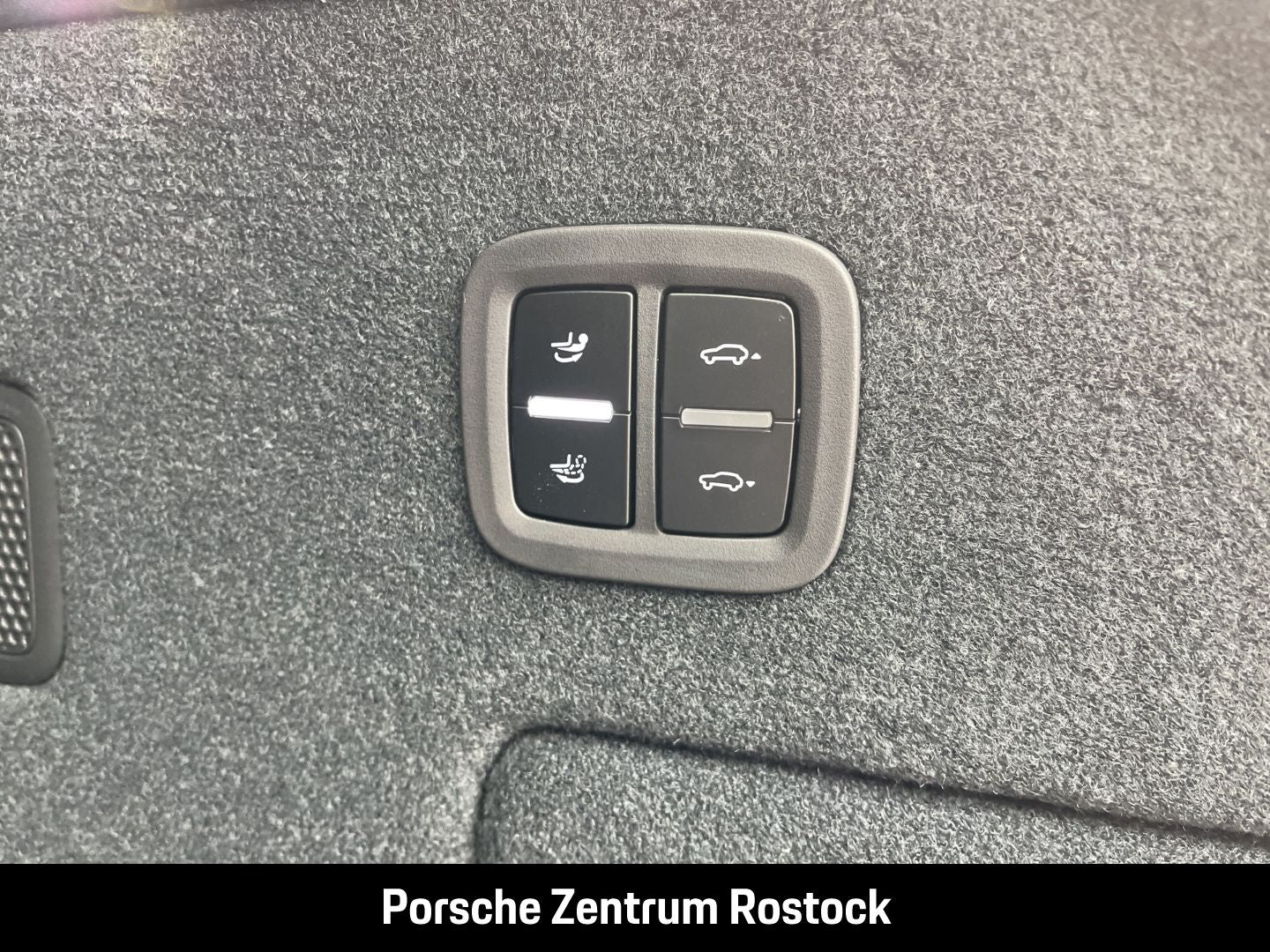 Porsche Cayenne BOSE Surround-View InnoDrive LED-Matrix