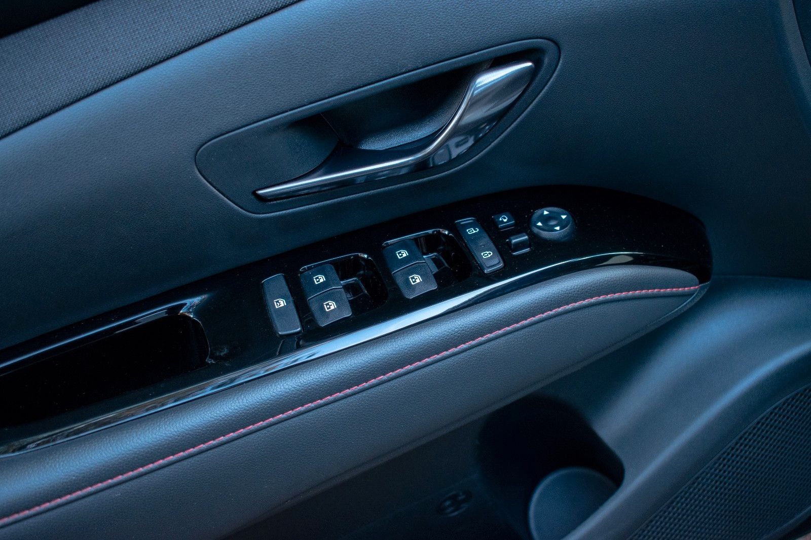 Hyundai Tucson N-LINE 4WD - Samsaru's Car Outlet