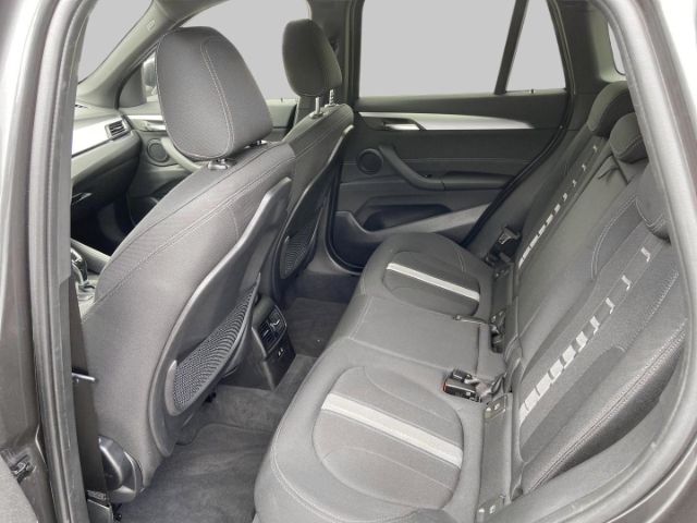 BMW X1 xDrive20d PA Sportsitze - Samsaru's Car Outlet