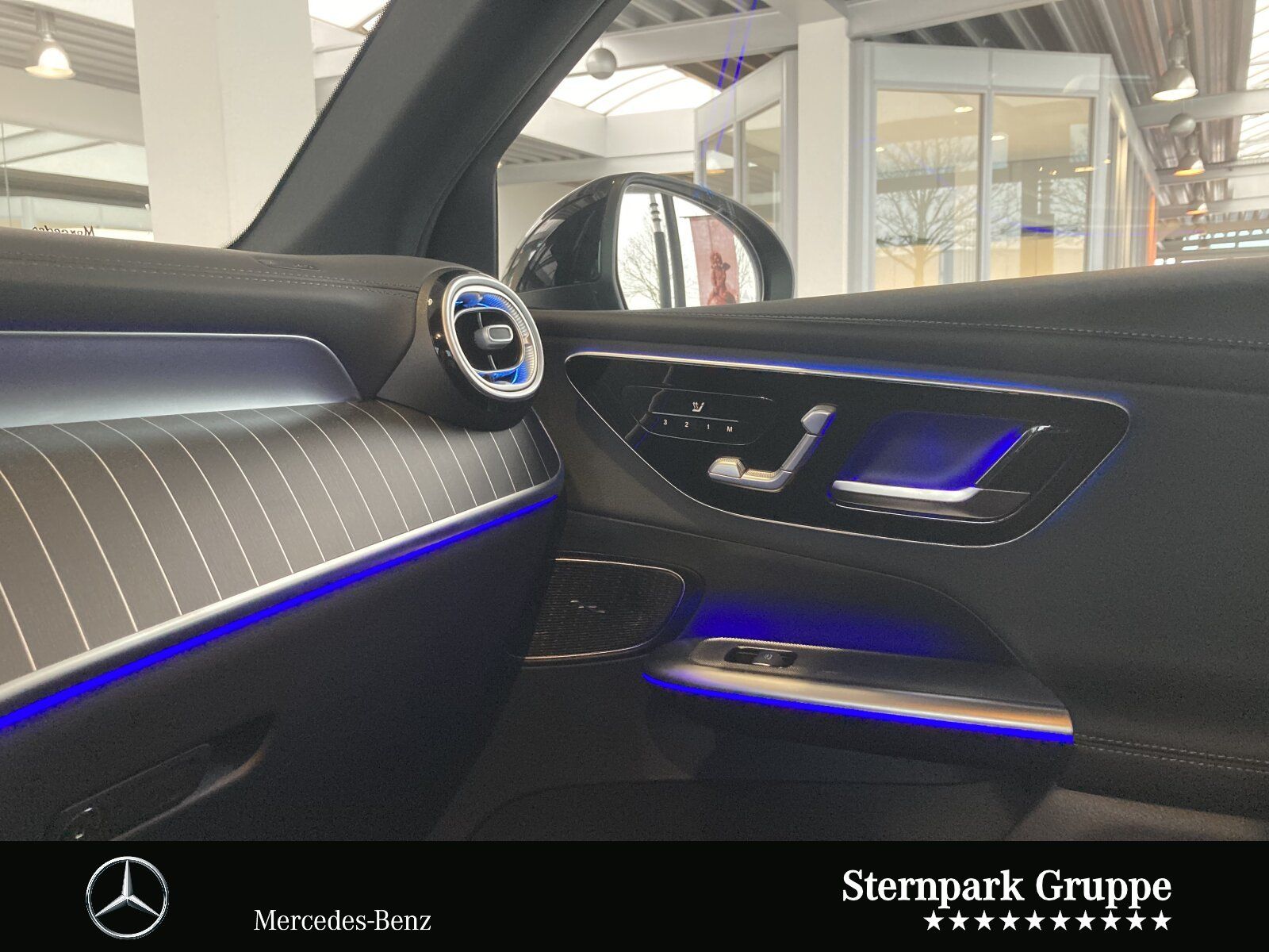 Mercedes-Benz GLC 300 de 4M AMG Pano*AHK*Dist*360*Memo*Digital