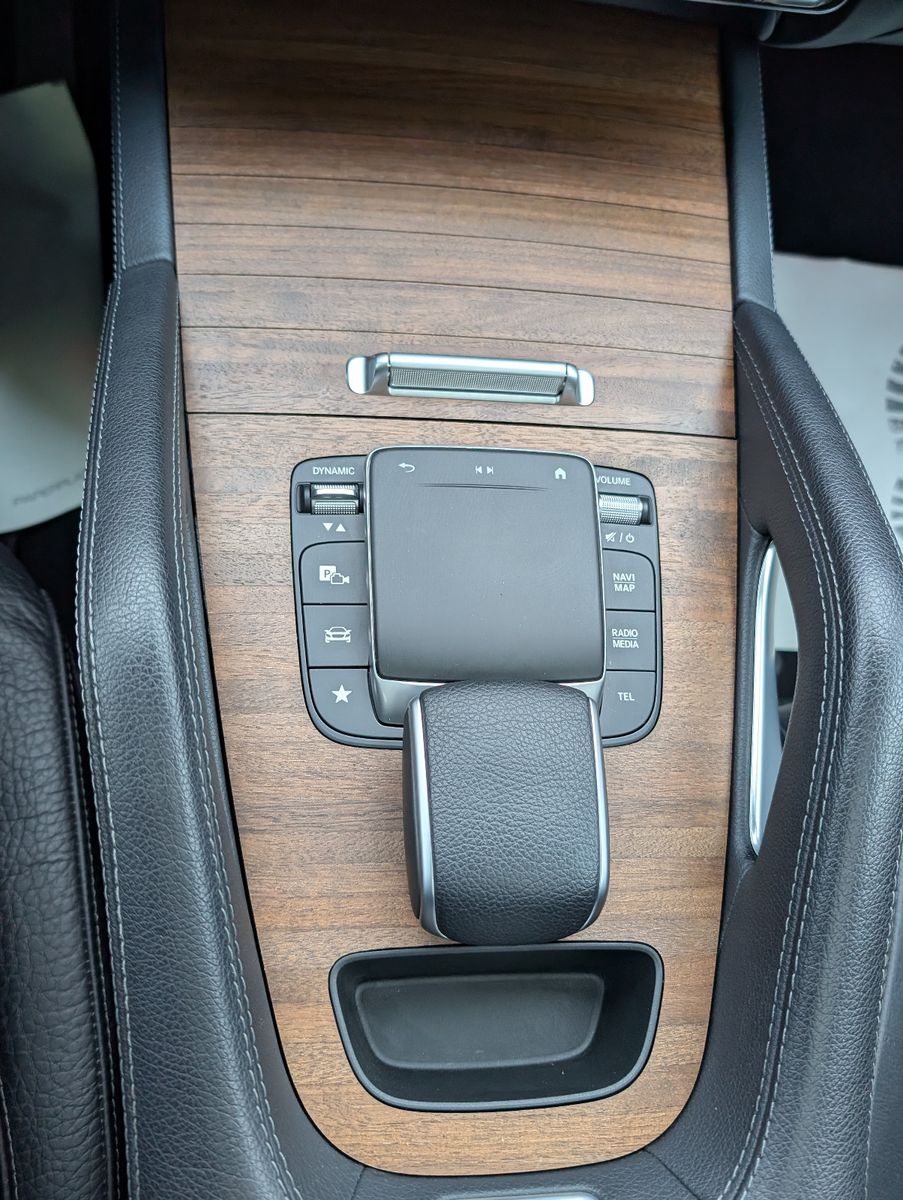 Mercedes-Benz GLE 350e4Matic*1Hd*Dis+*AHK*360°PANO*JungeSterne