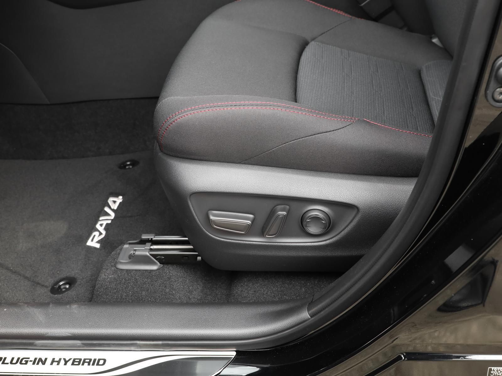 Toyota RAV 4 Teamplayer 2.5-Plug-in-Hybrid 4x4 NAVI SHZ