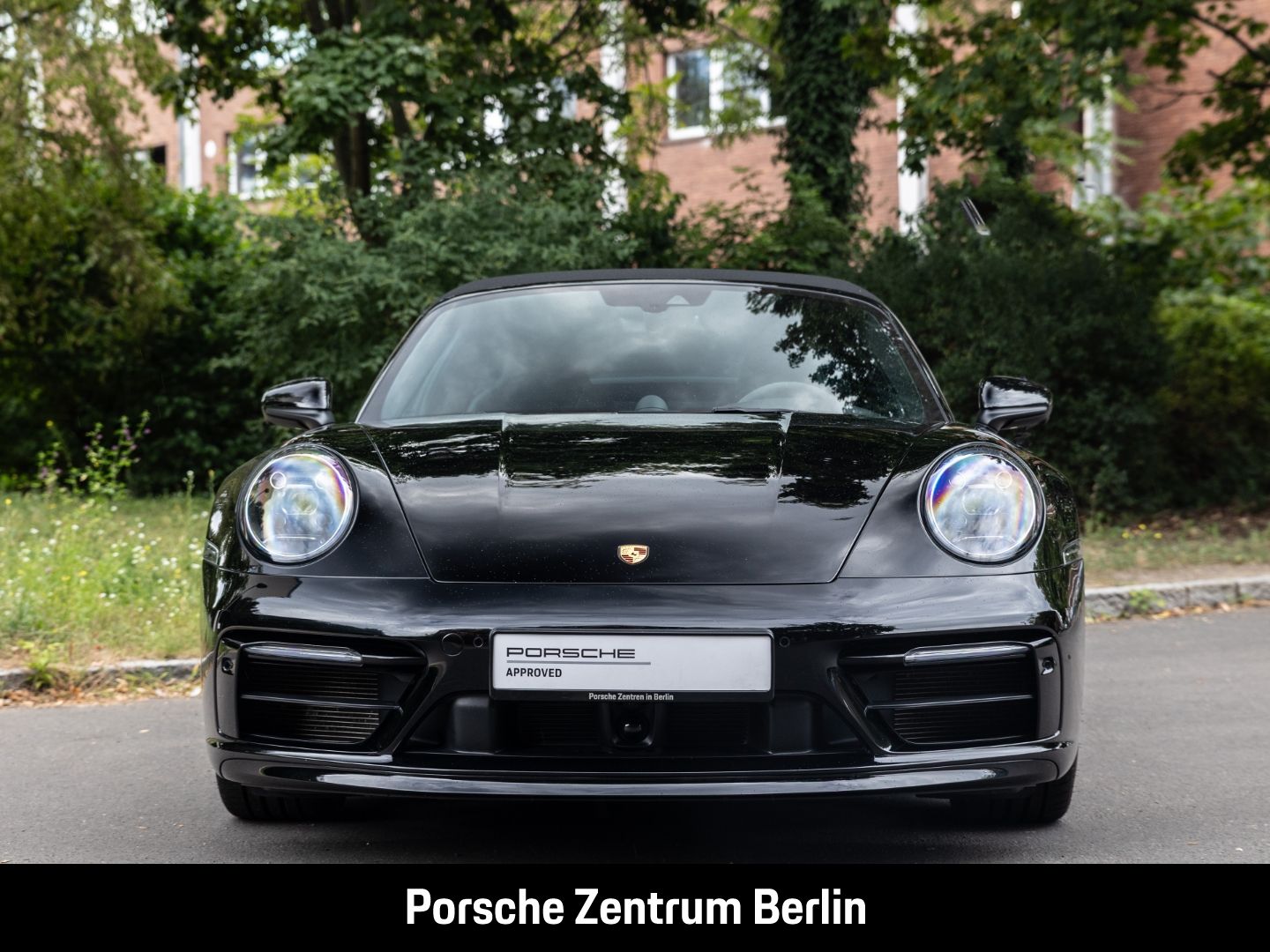 Porsche 992 911 Targa 4S BOSE Sportabgas SportDesign LED