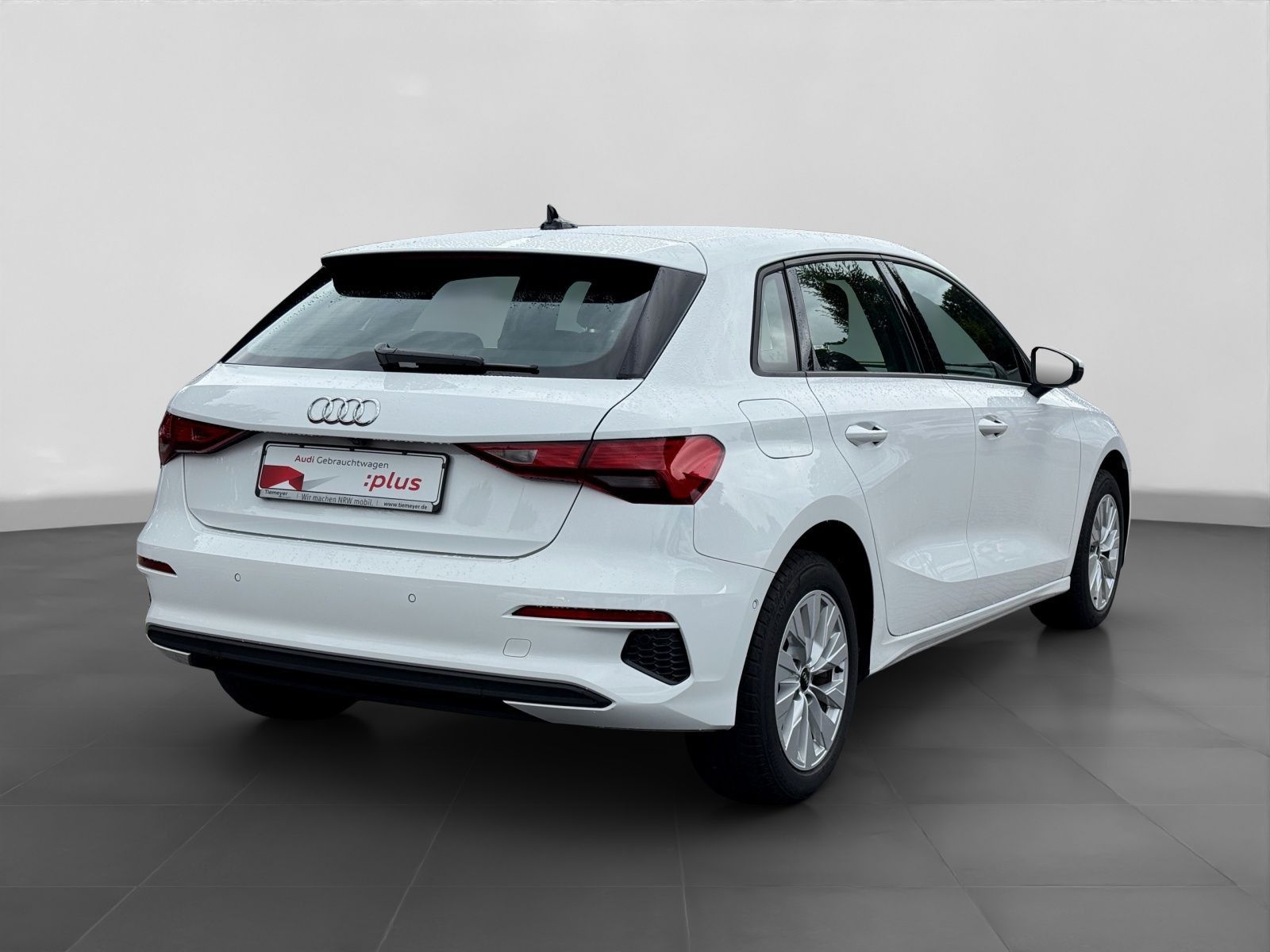 Audi A3 Sportback 40 TFSIe - Samsaru's Car Outlet