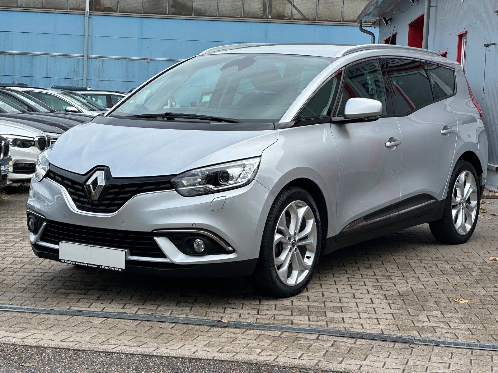 Renault Grand Scenic 160 EDC - Samsaru's Car Outlet