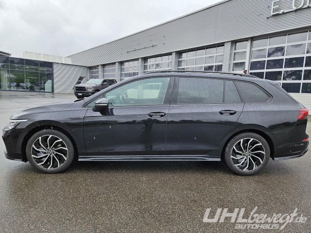 Volkswagen Golf VIII Variant R-Line 1.5 TSI - Samsaru's Car Outlet