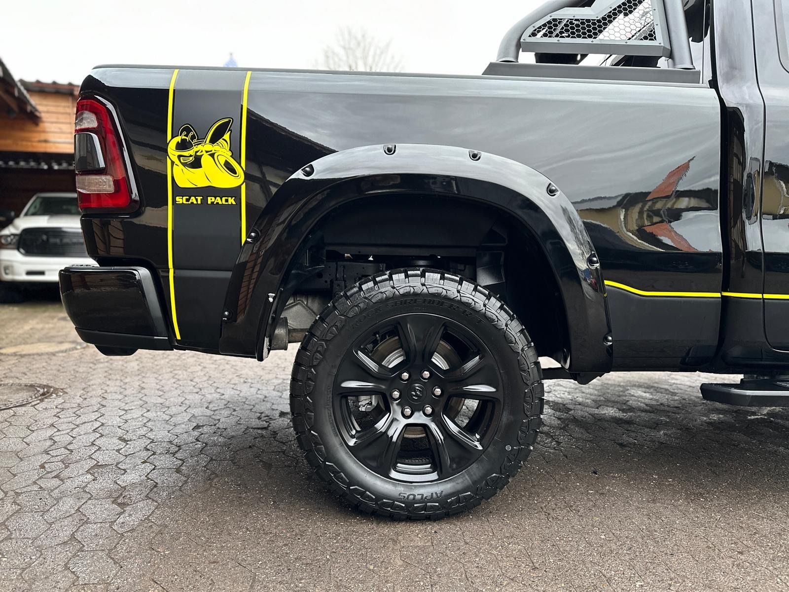 Dodge 5.7 V8*LIFT*BÜGEL*OFFROAD*AHK*NAVI*LED*GARANTIE