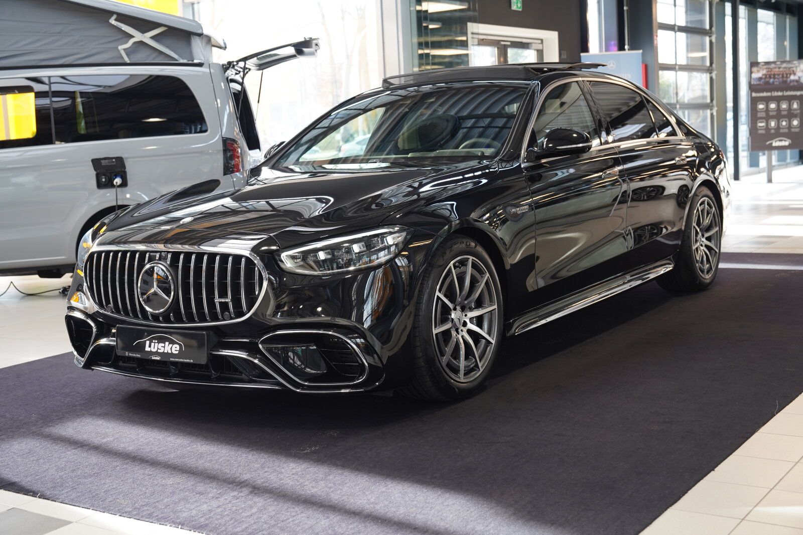 Mercedes-Benz S 63 AMG E Performance Exklusiv Pano AR-Head-up